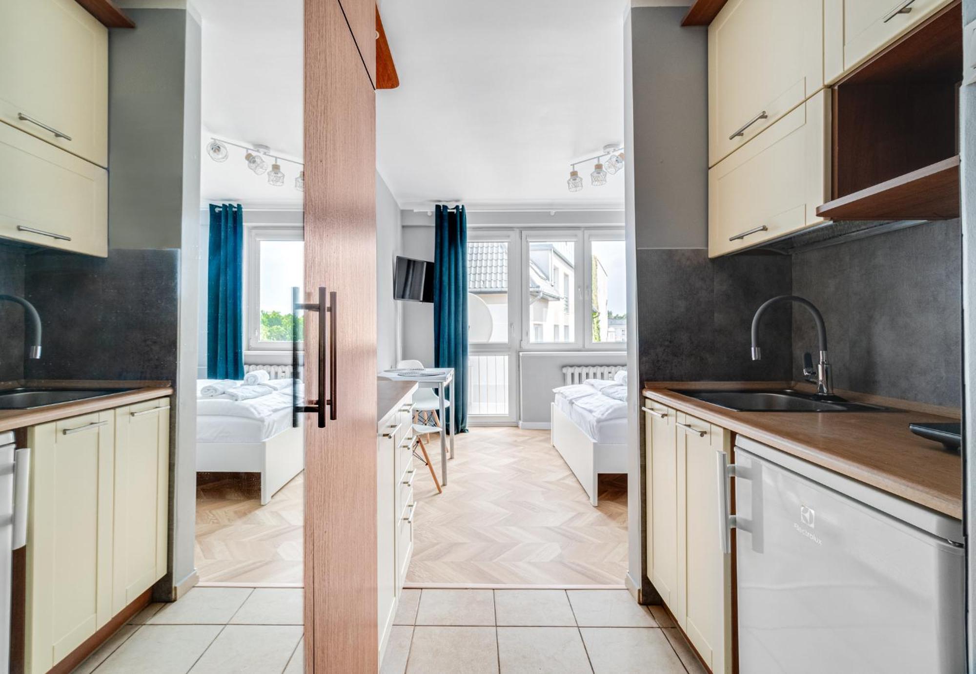 Apartment Kazimierza Wielkiego 85 By Homeprime *